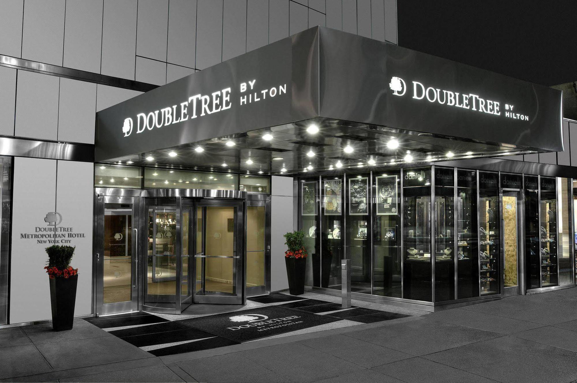 Doubletree By Hilton Metropolitan New York City Buitenkant foto